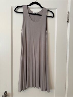Aritzia Talula Light Grey Swing Tank Dress